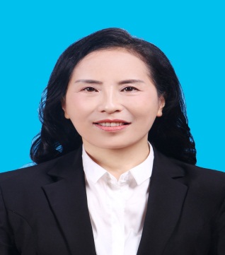 5f613c4766f54d5fa67c9a256936a7d5.jpg 李桦.jpg