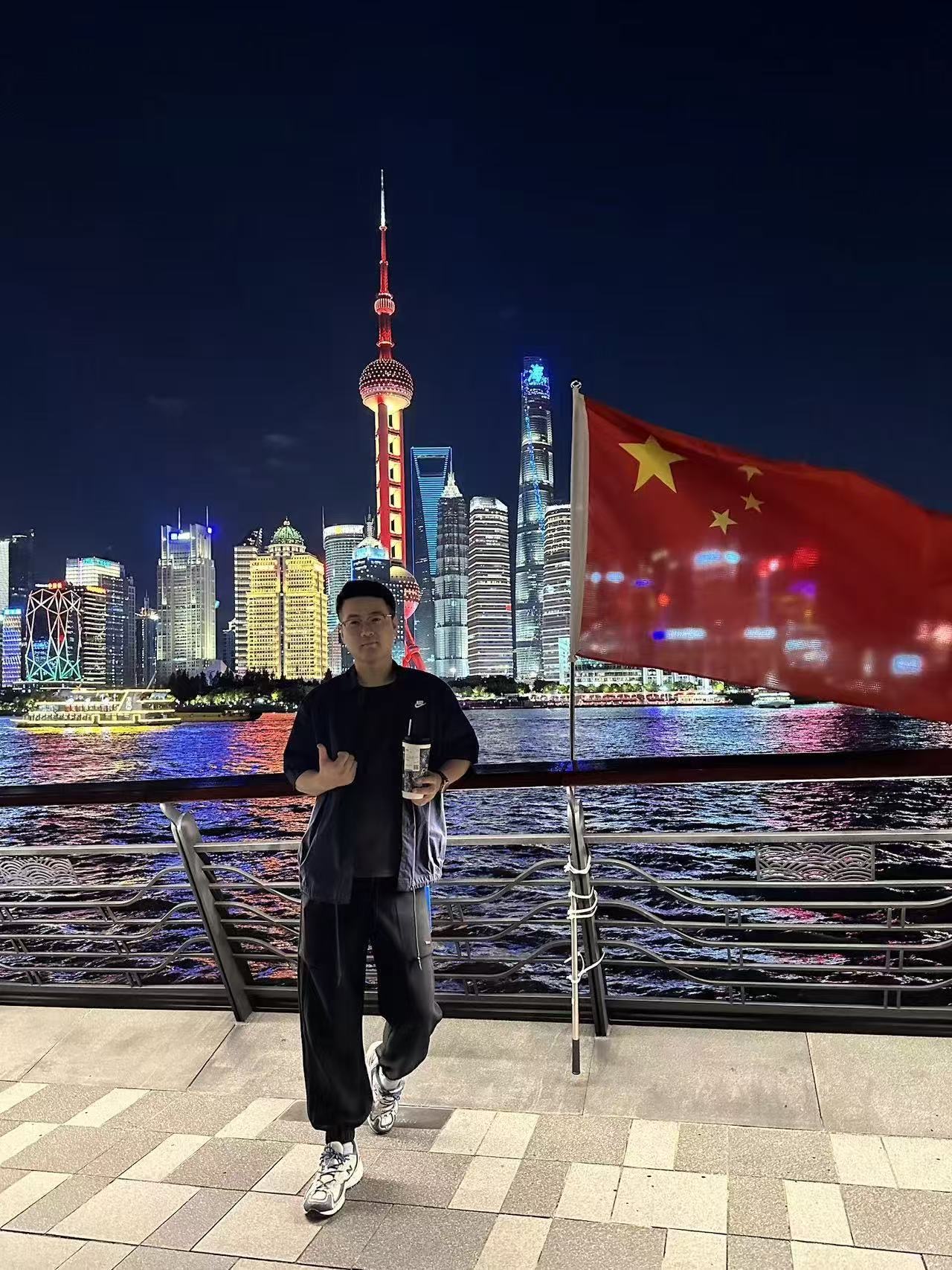 11经济类2504高翔.JPG