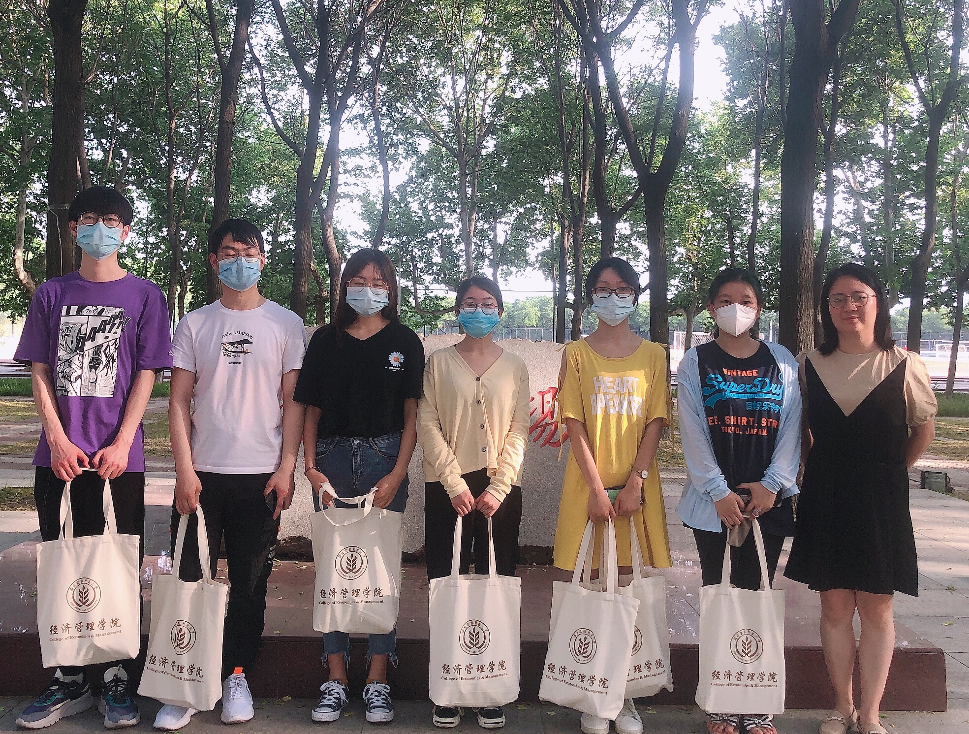 1d09f49976554710bd9811eb1801e43d.jpg 1d09f49976554710bd9811eb1801e43d.jpg