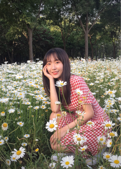 7495b1e5013c4164b7b409a0344f822d.jpg 王欣然-生活照_meitu_4.jpg