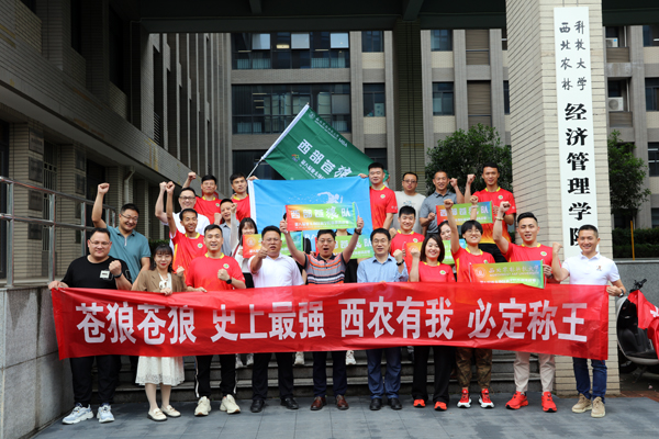 311d353e46434a45bd9d43bff46002b1.jpg 2K5A4810.jpg