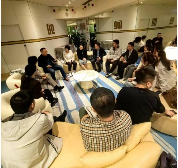 员工会.jpg